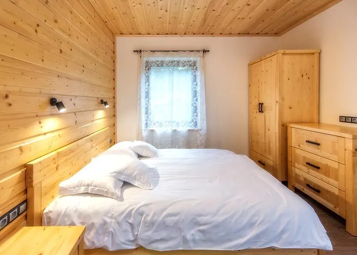 Apartamenty 58 Czarny Gron